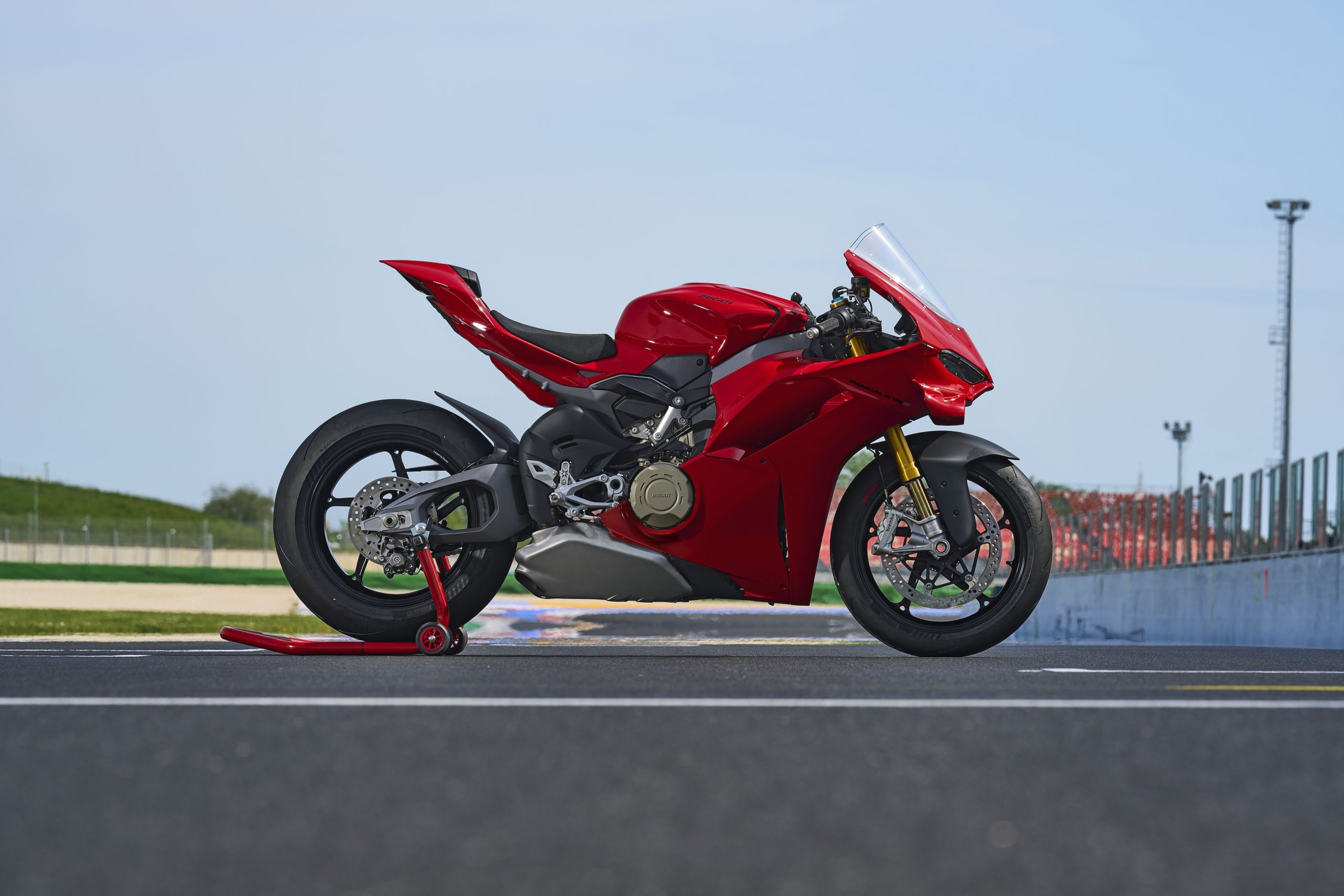 Ducati Panigale V4 S 2025