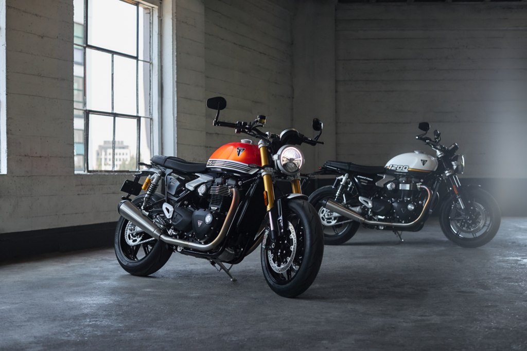 Triumph Speed Twin 1200 en RS