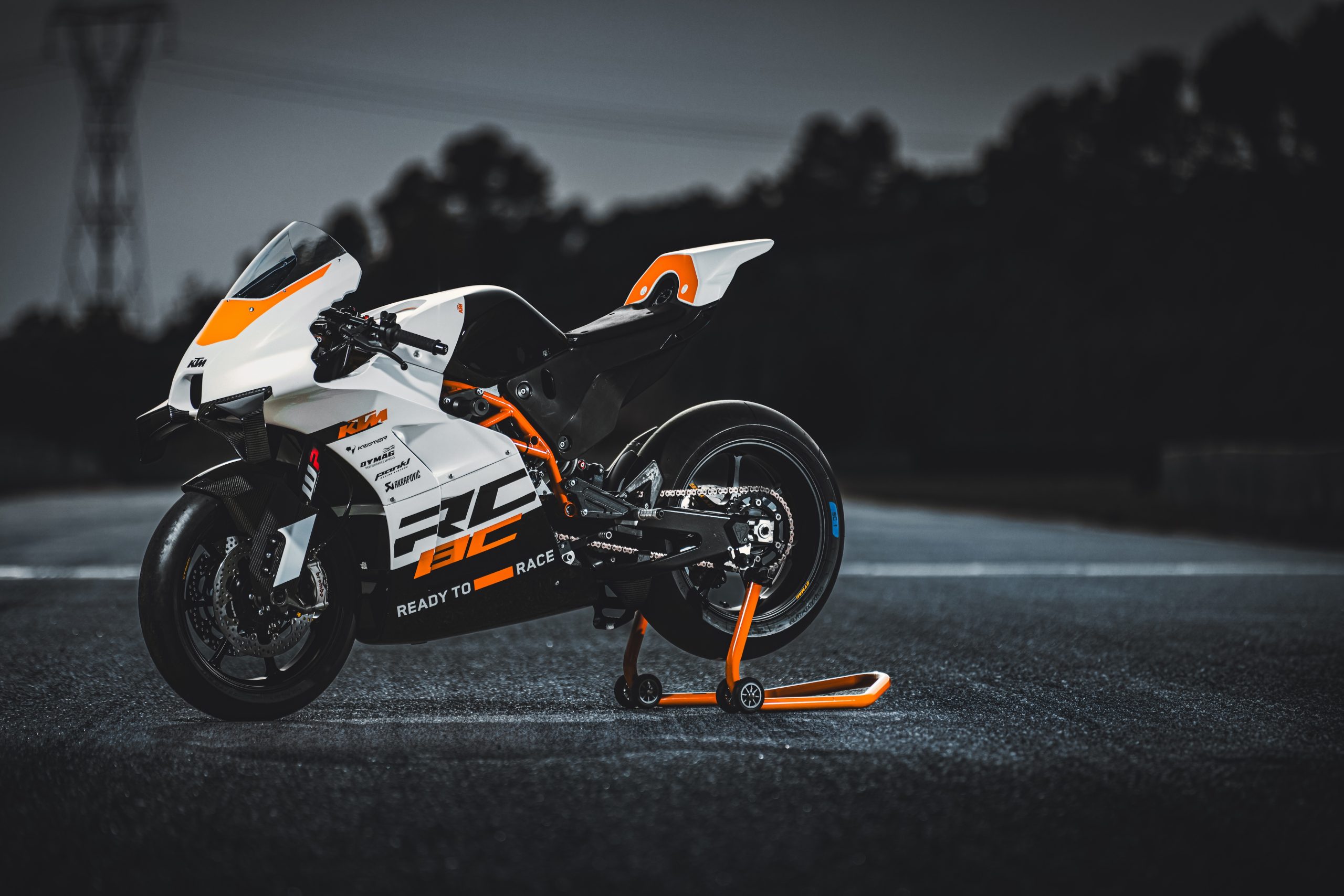 KTM RC 8C