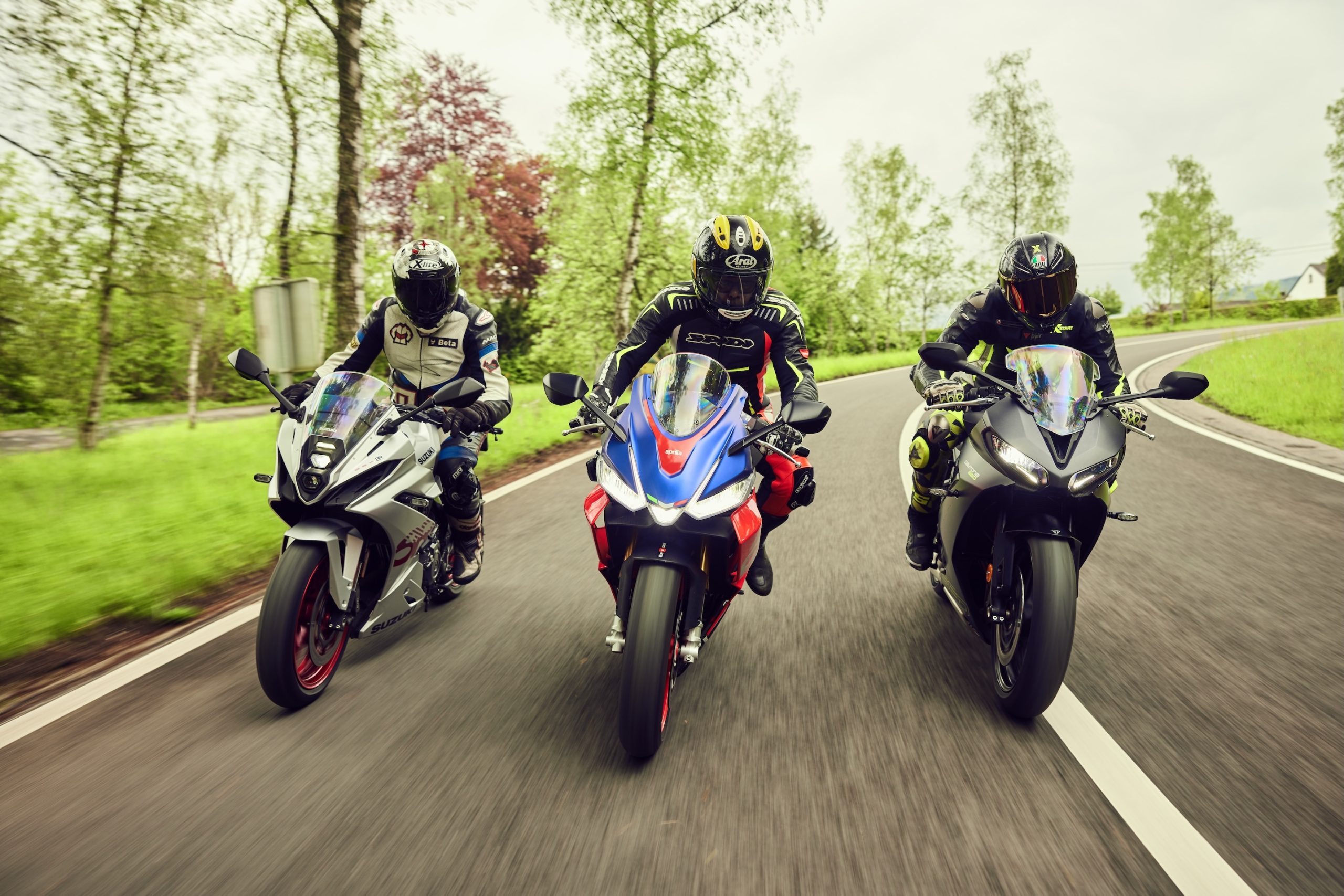 Suzuki GSX-8R Aprilia RS 660 Triumph Daytona 660