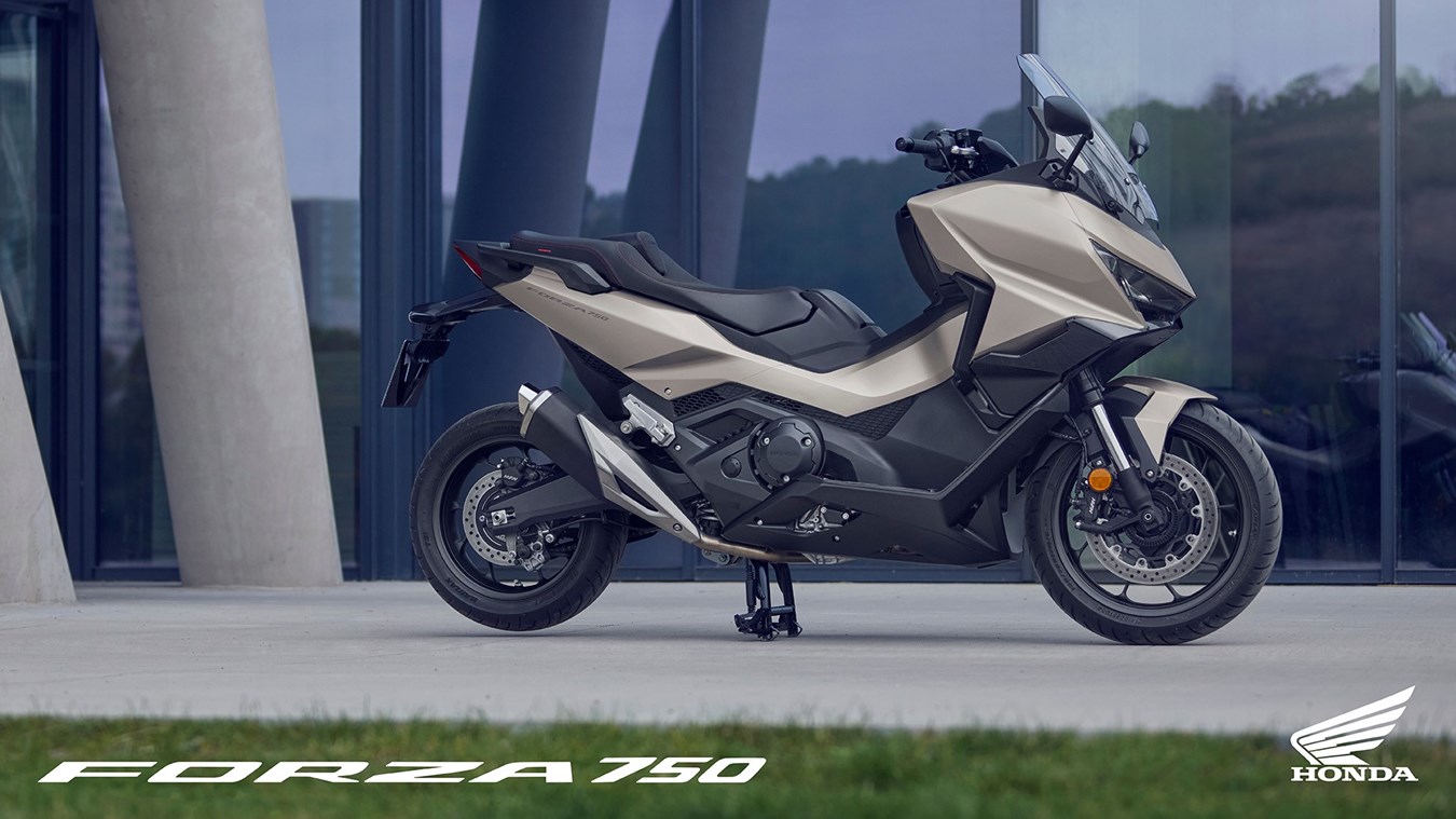 Honda Forza 750 2025