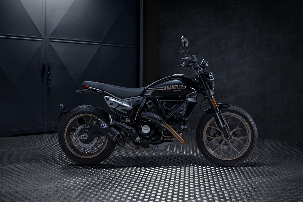 Ducati Scrambler Icon Dark