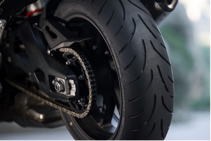 Bridgestone T33