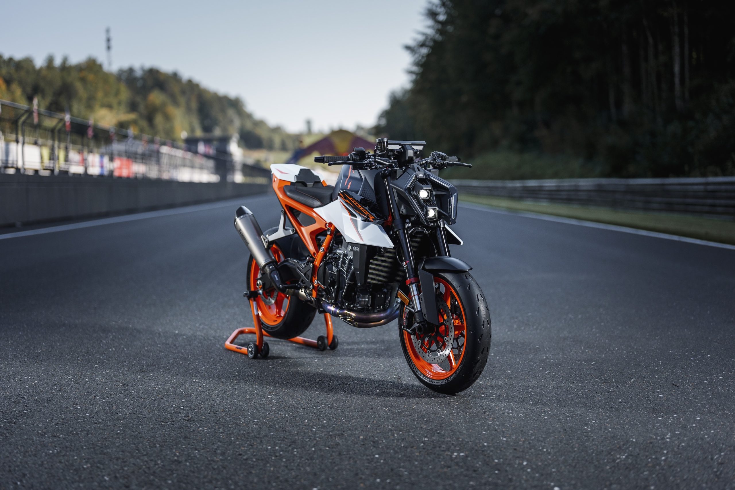 KTM 990 Duke R