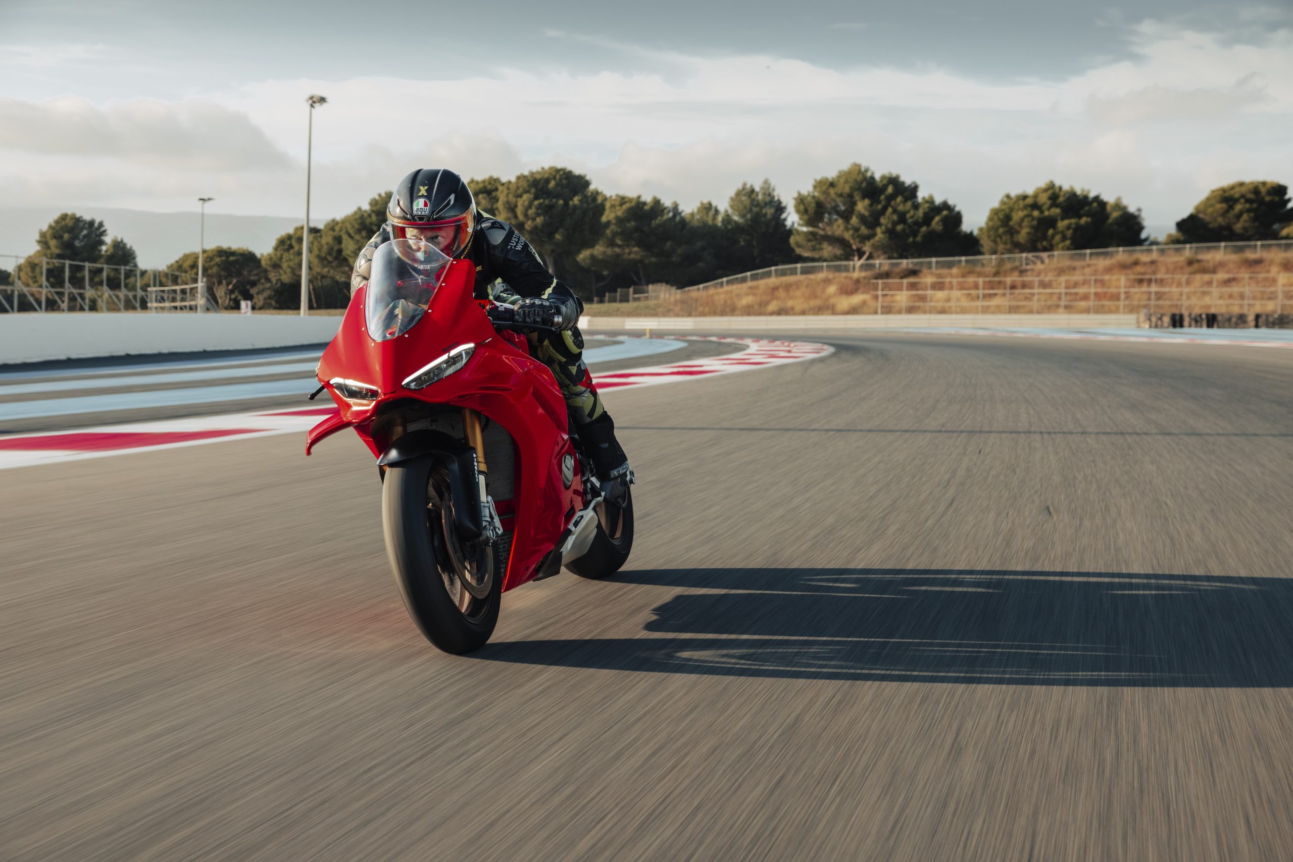 Ducati Panigale V4 S