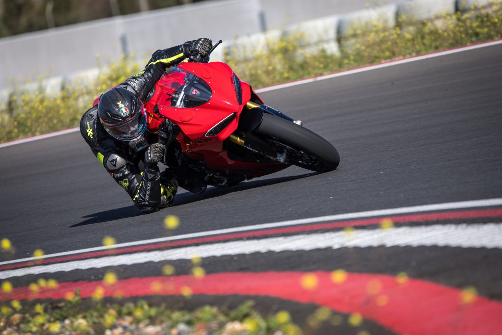 Ducati Panigale V2 S
