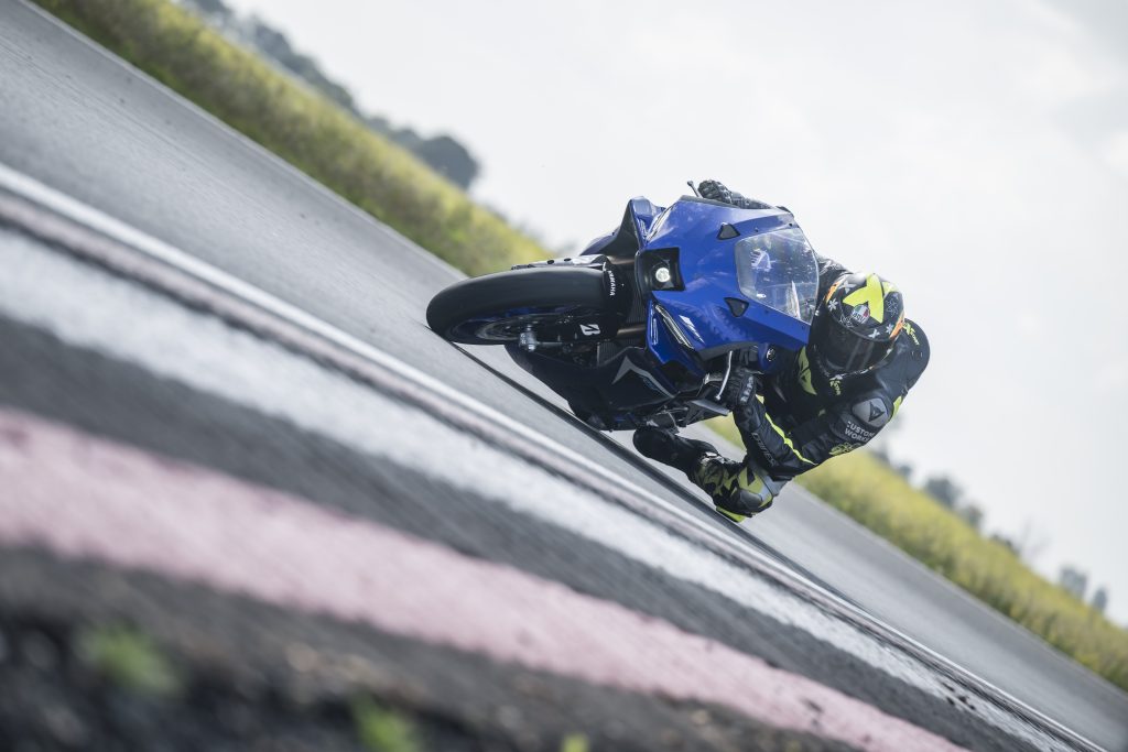 Yamaha Track Days R9