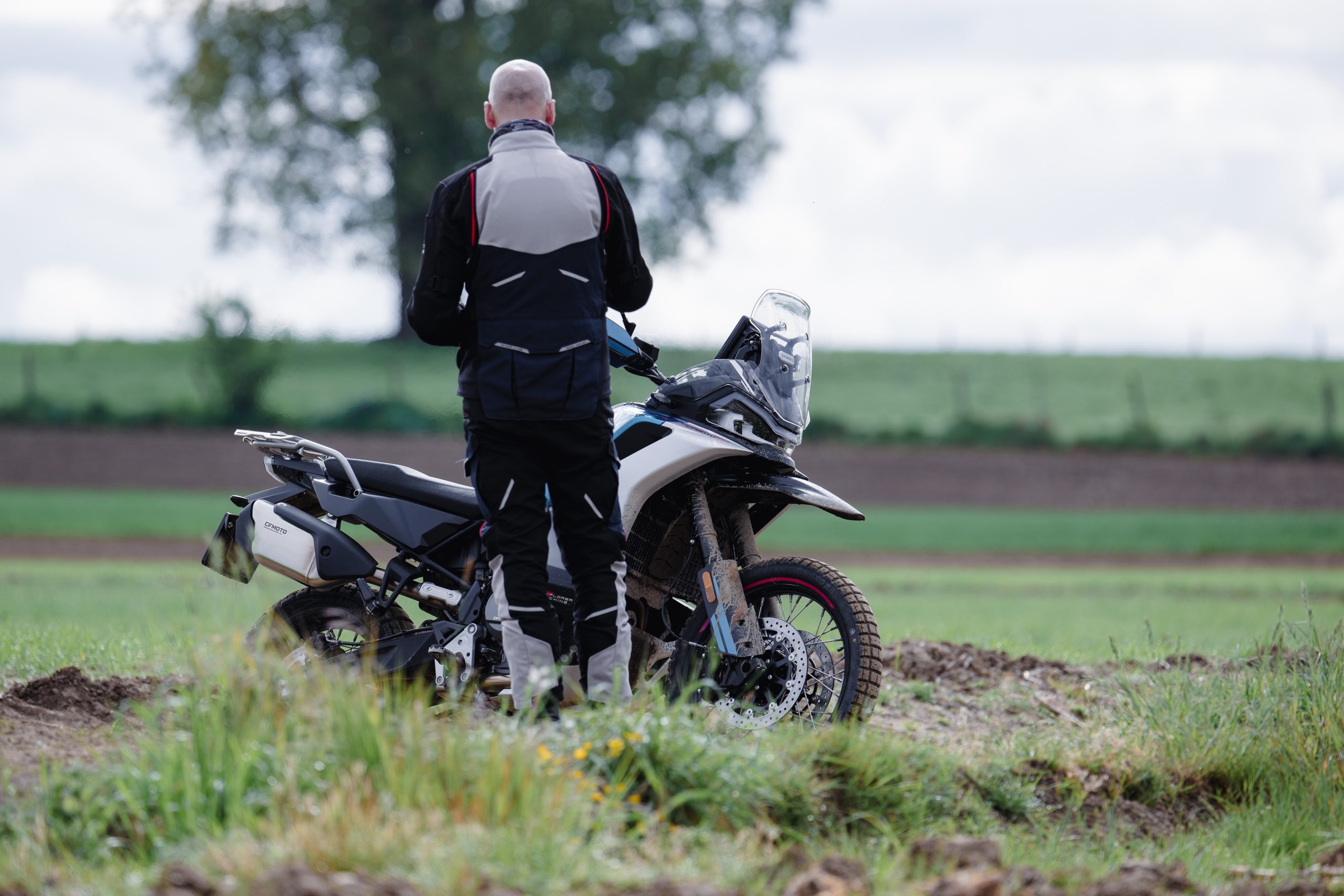 CFMoto 800MT-X