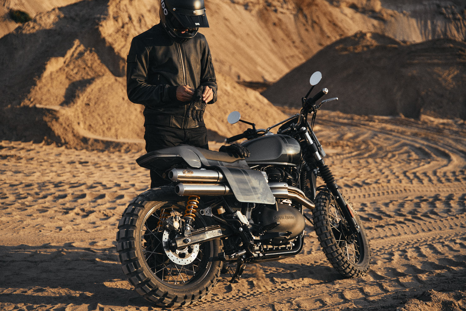 Pando Moto x Royal Enfield