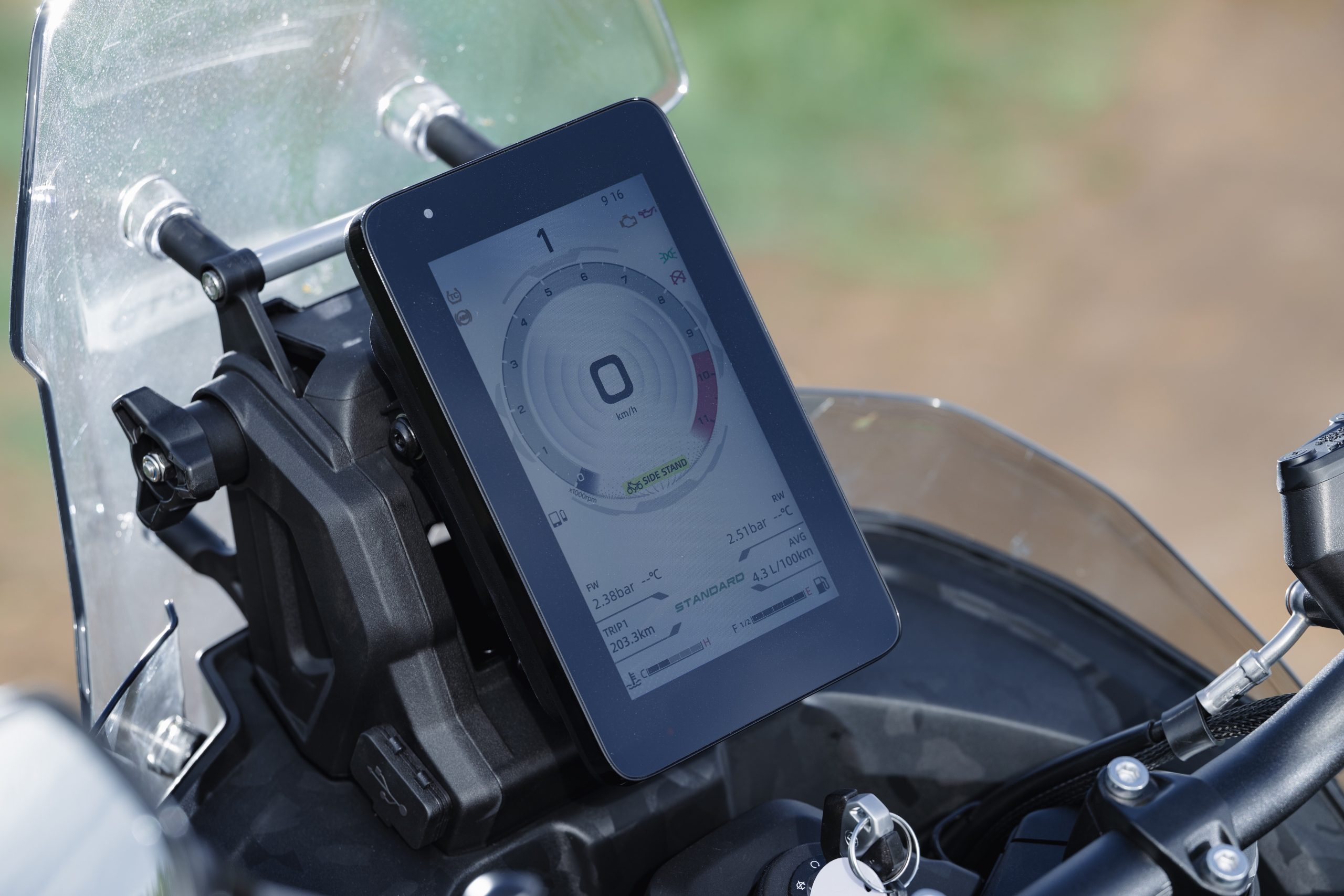 CFMoto 800MT-X