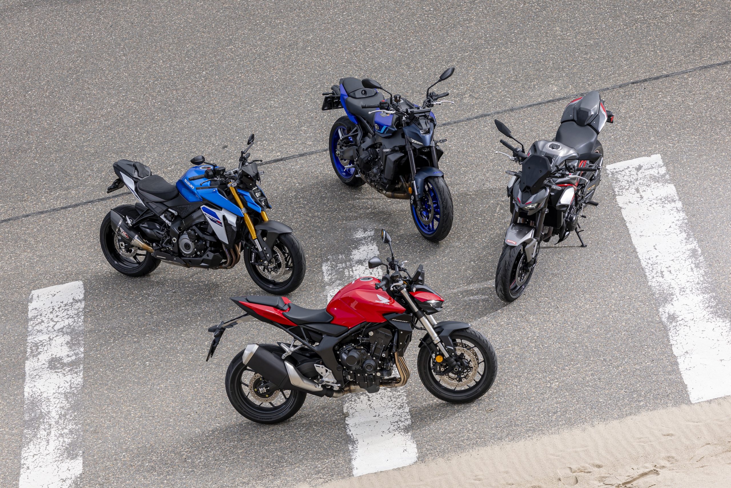 Honda CB1000 Hornet Kawasaki Z900 Suzuki GSX-S1000 Yamaha MT-09