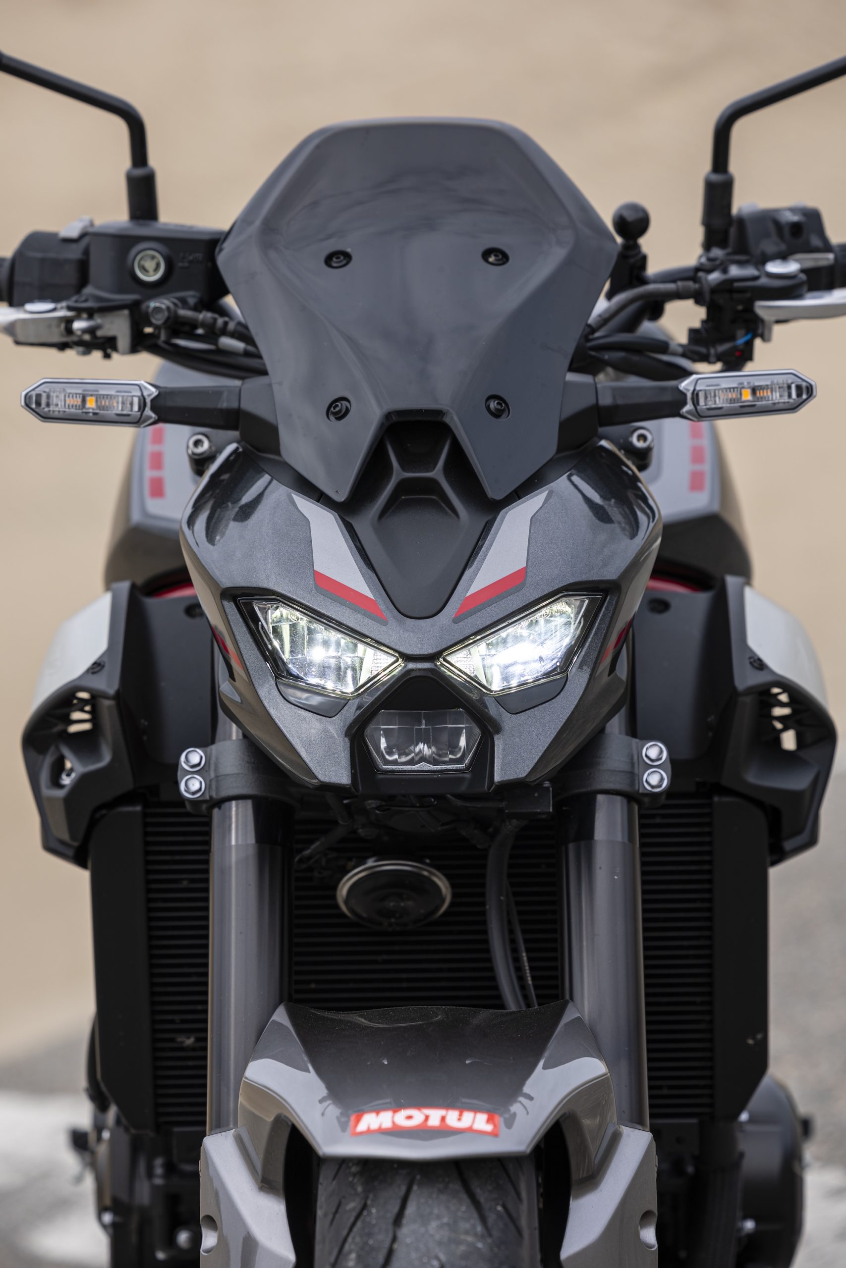 Honda CB1000 Hornet Kawasaki Z900 Suzuki GSX-S1000 Yamaha MT-09
