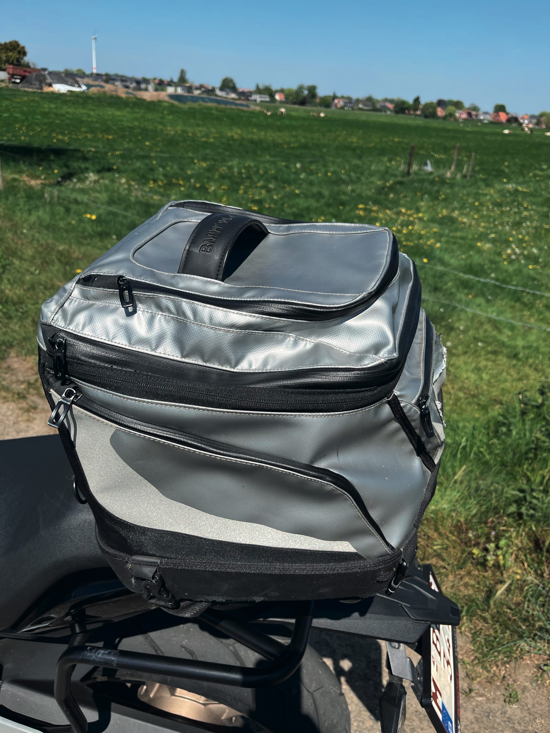 Bagege nakeds BMW Softbag 2
