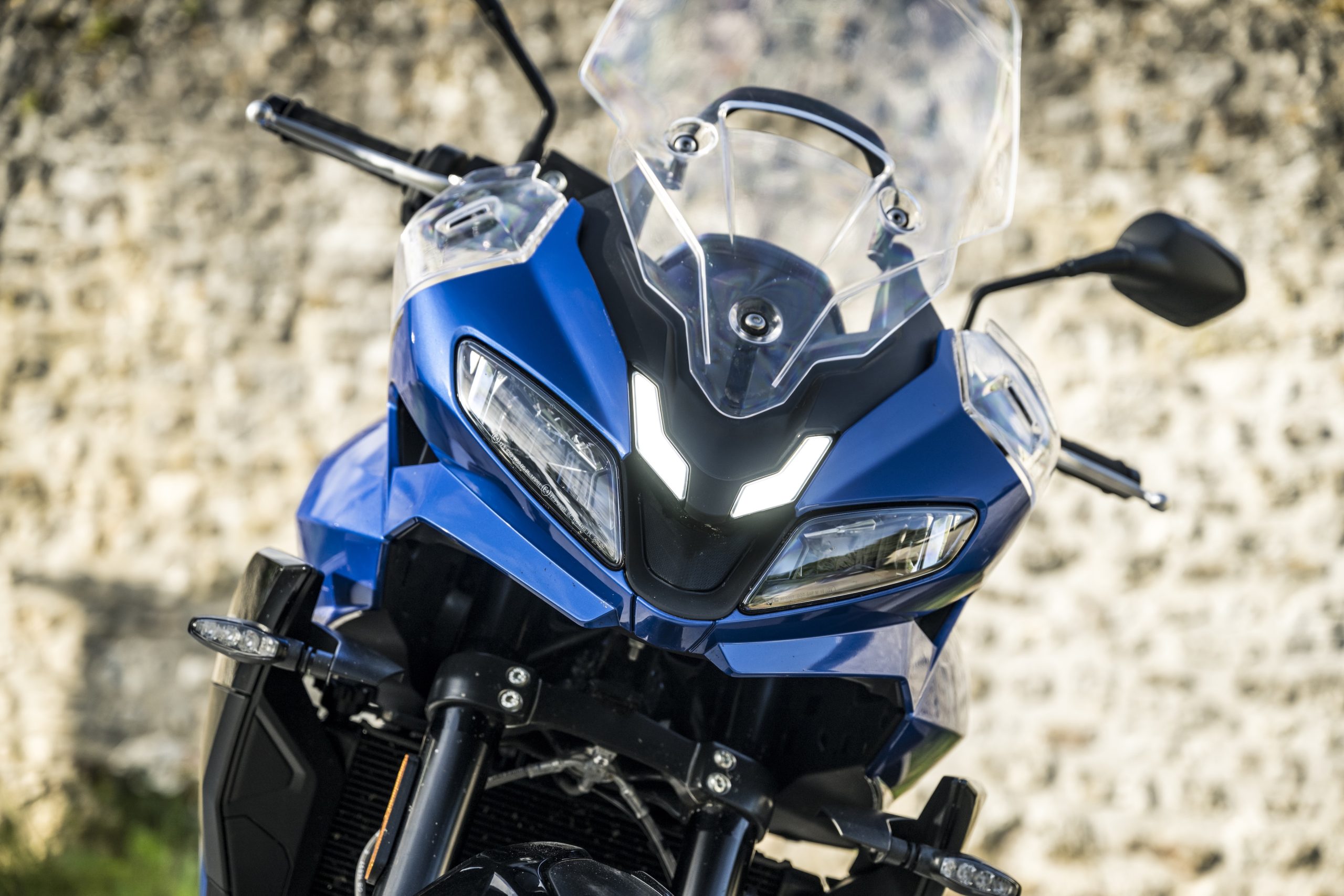 BMW F 900 XR Ducati Multistrada V2 Triumph Tiger Sport 800 Yamaha Tracer 9