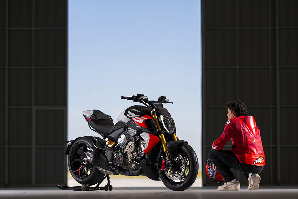 Ducati Diavel V4 RS