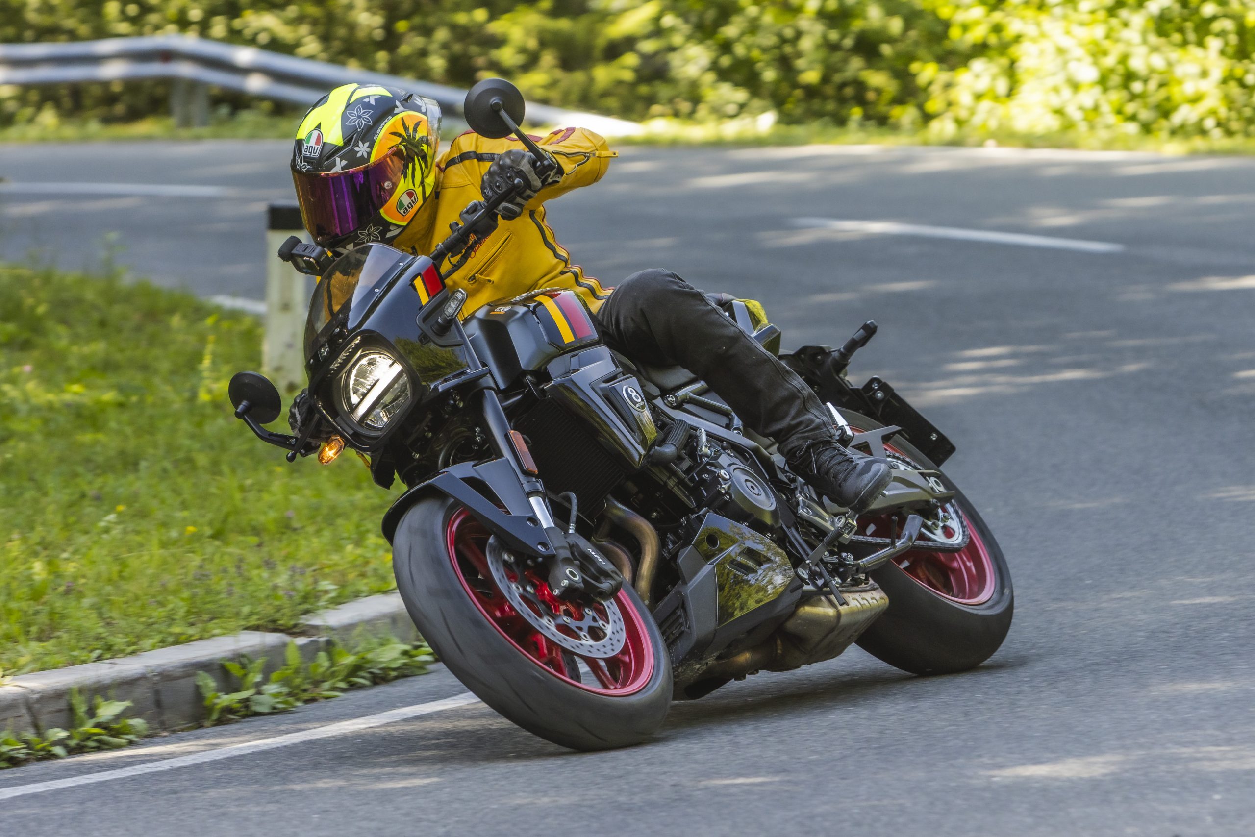 Suzuki GSX-8T GSX-8TT