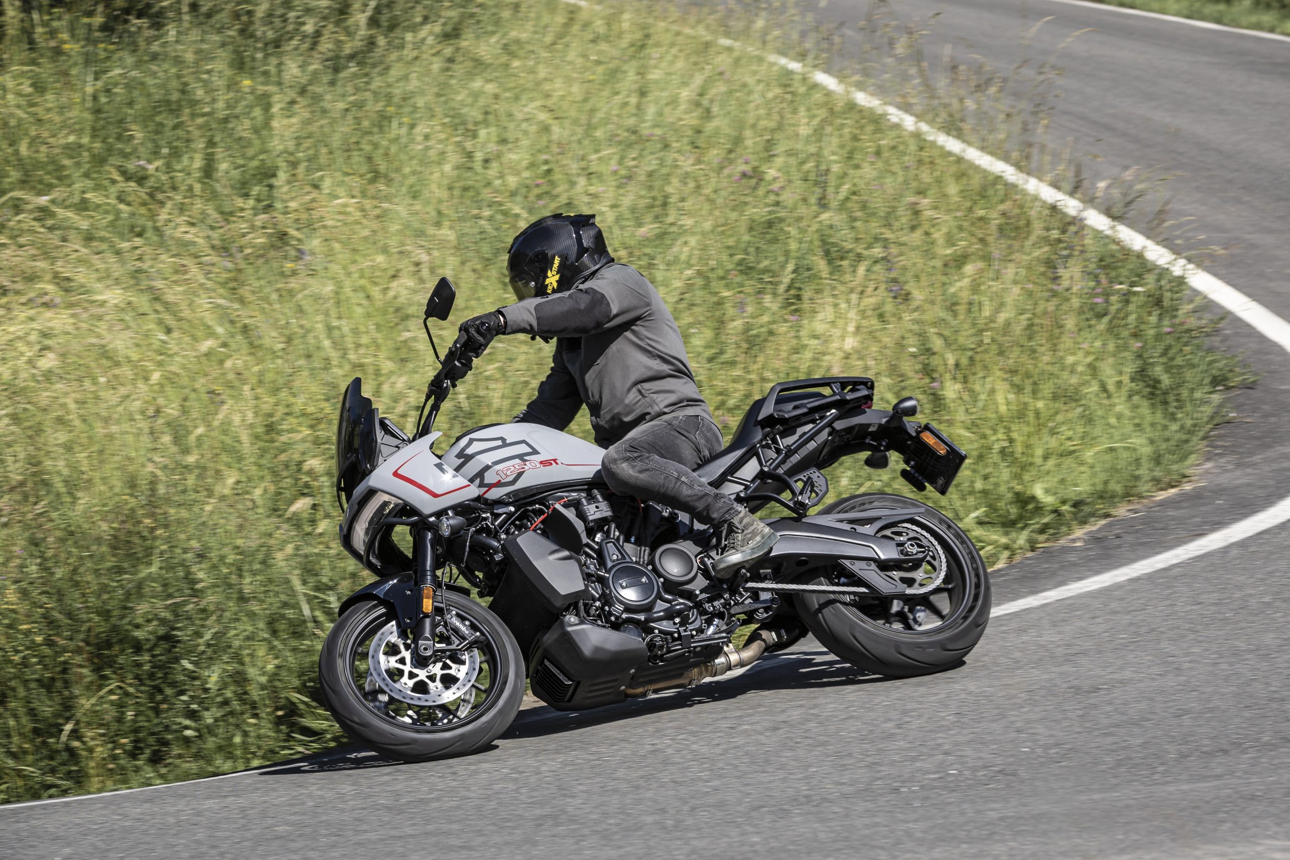 Harley-Davidson Pan America 1250 ST