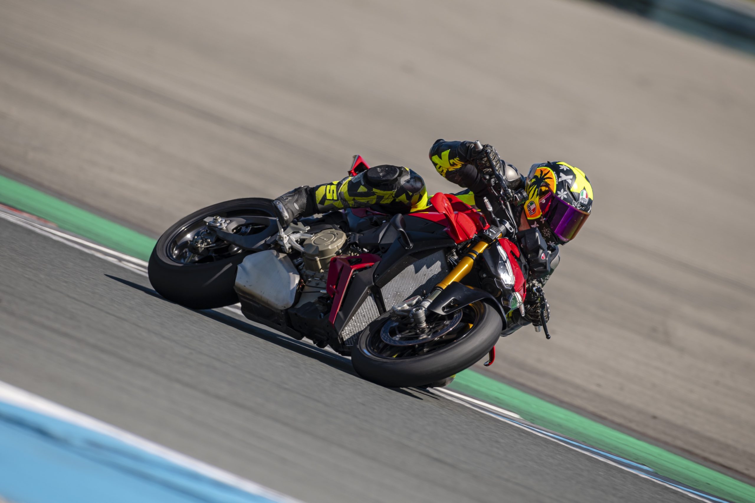 Ducati Streetfighter V4 S