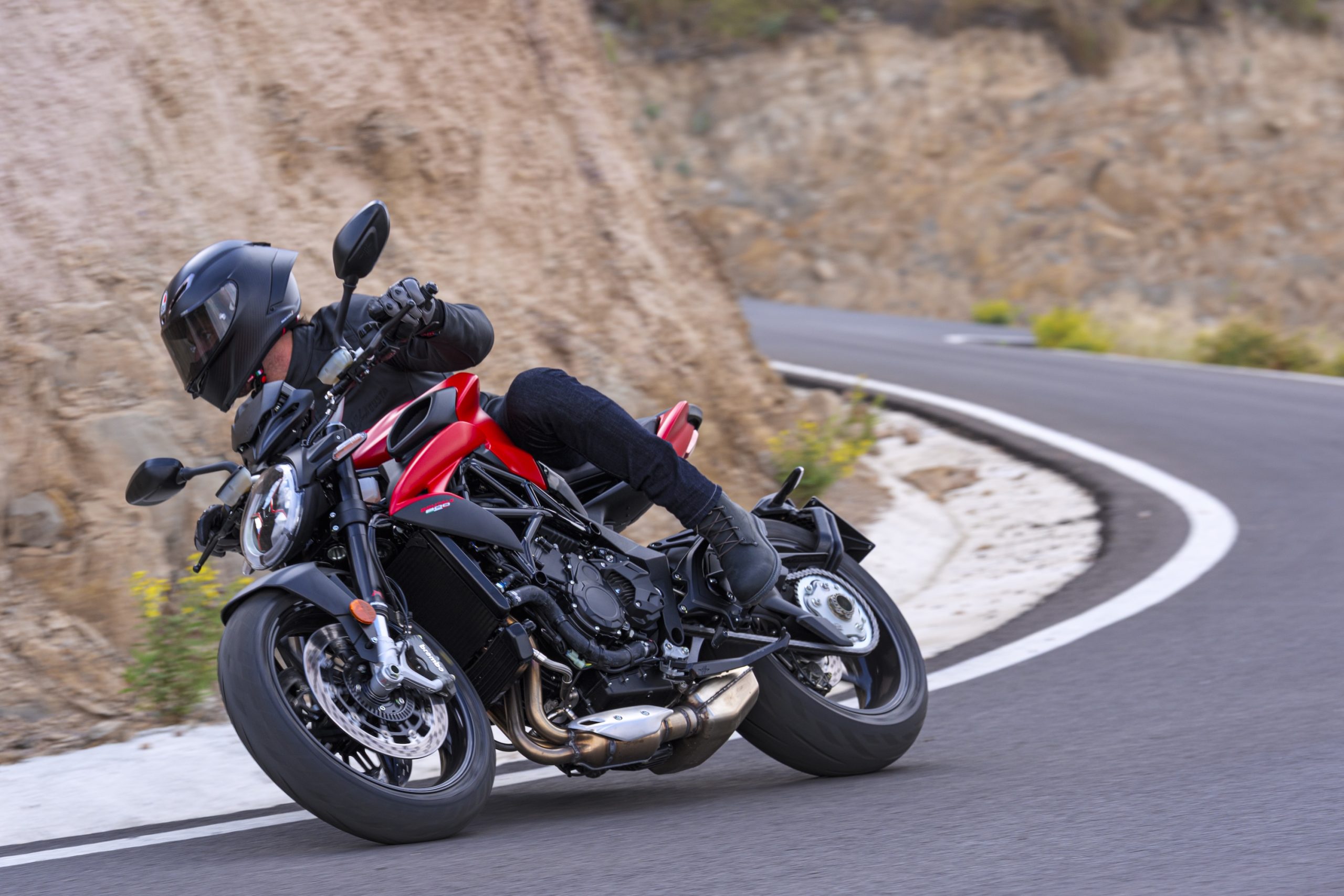 MV Agusta Brutale 800