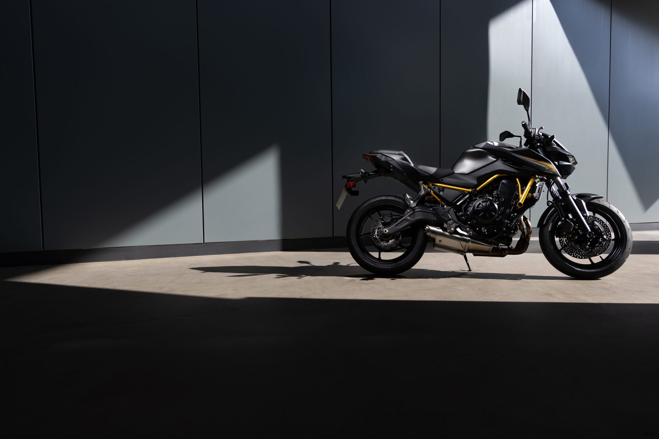 Kawasaki Z650S