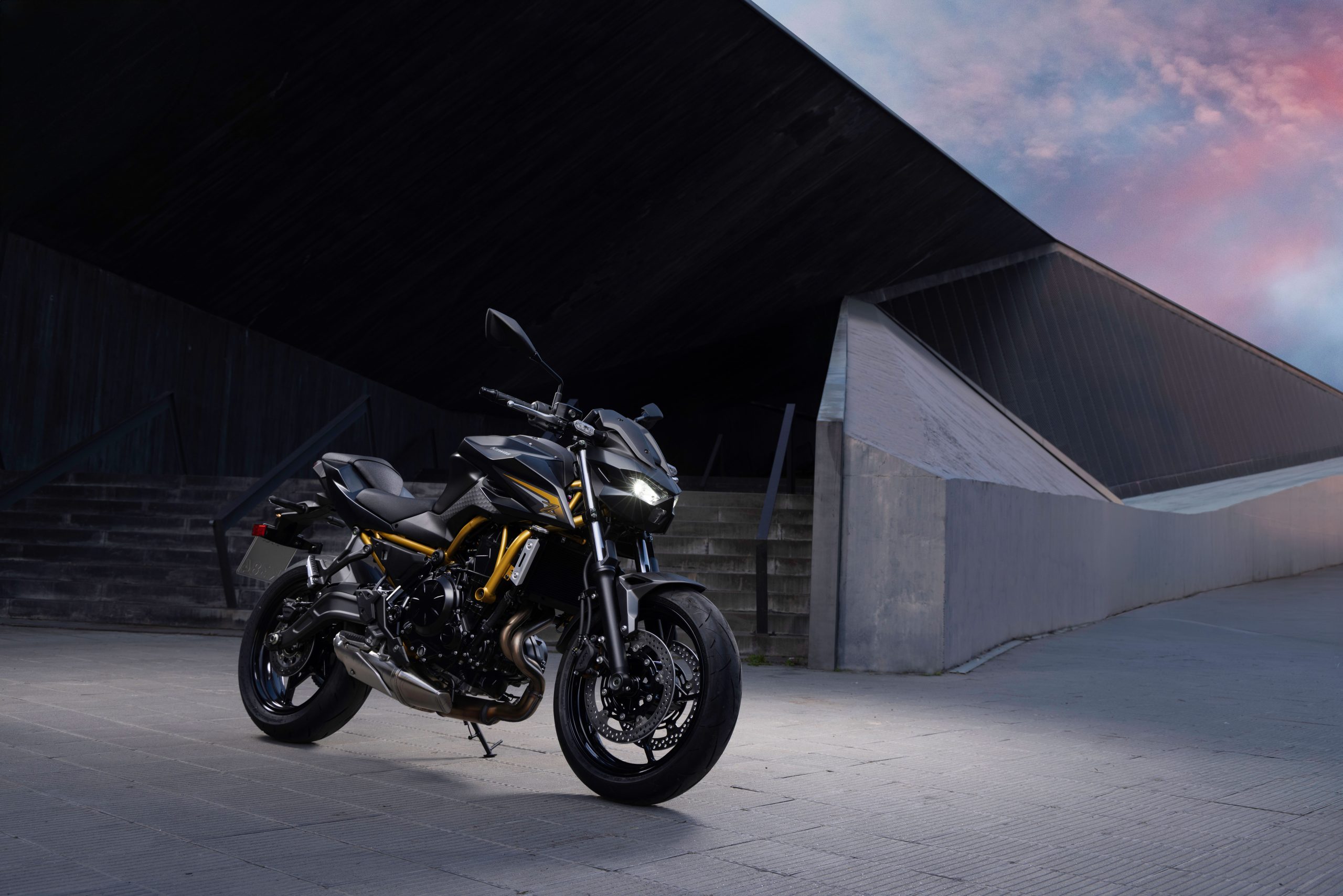 Kawasaki Z650S