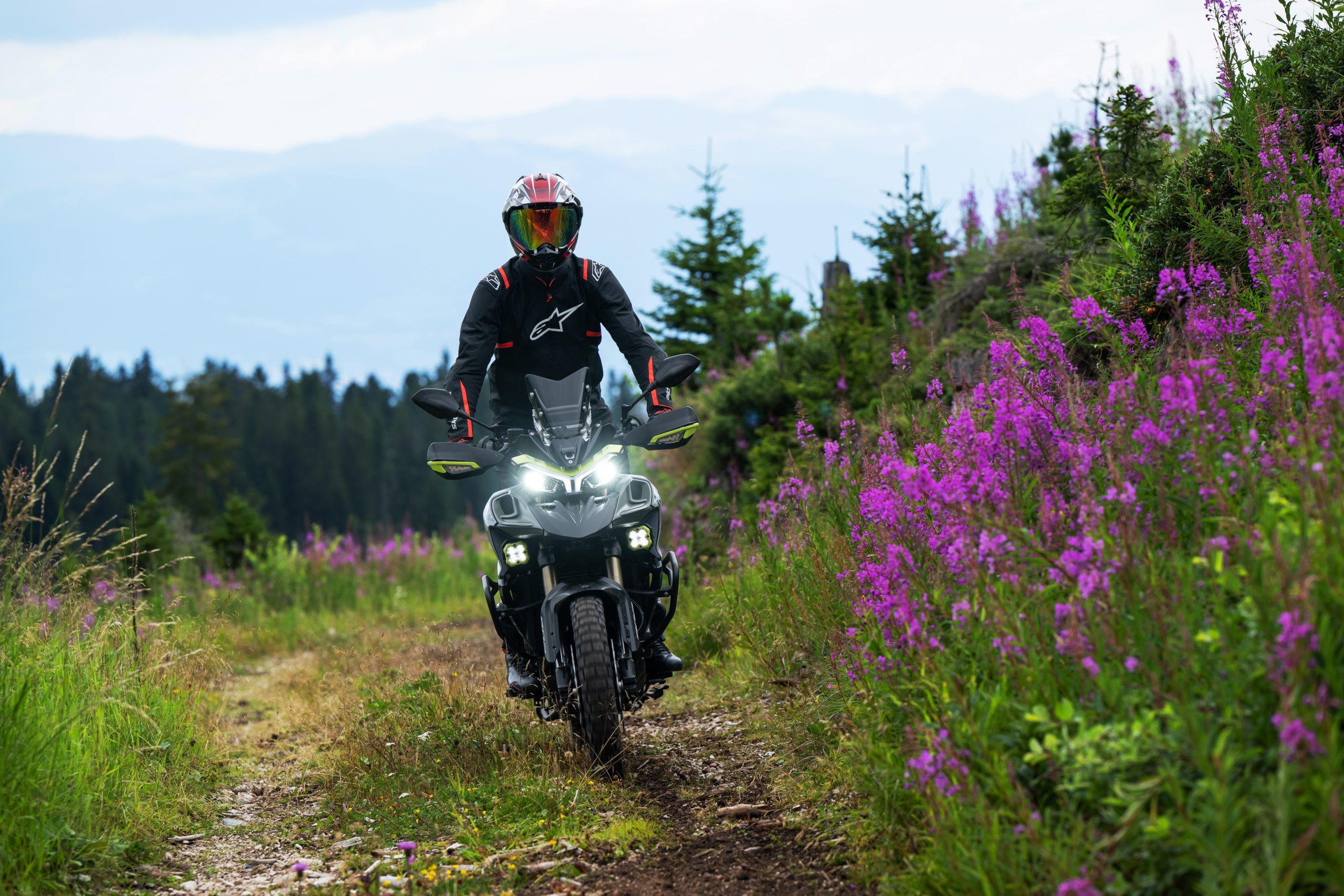 Benelli TRK902 Xplorer