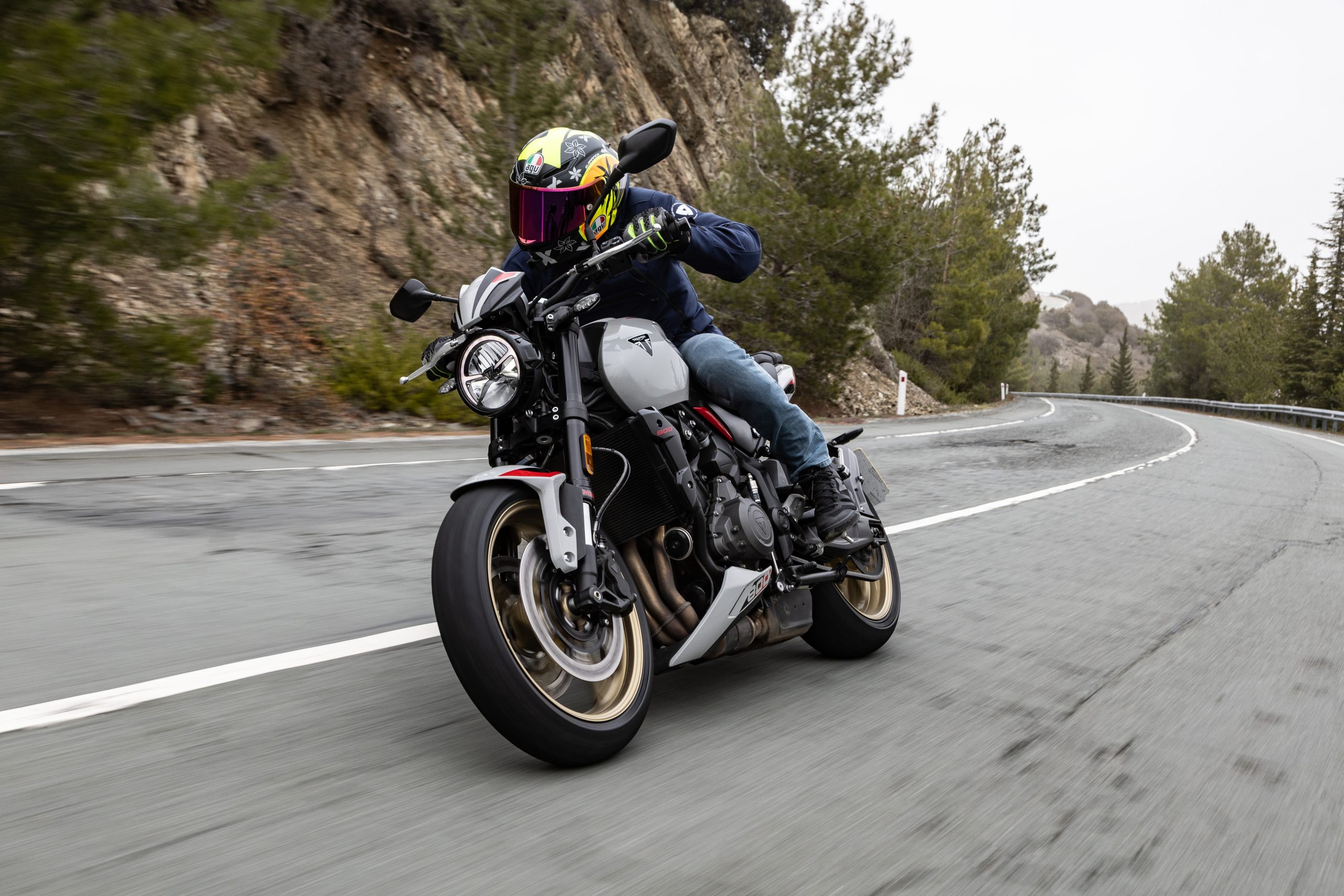 Triumph Trident 800